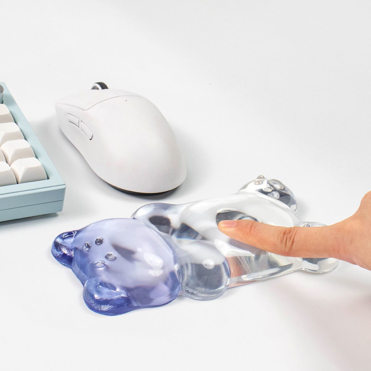 Cute Bear Shape Wrist Rest Tra - огляд і ціна Gaming Keyboard Number Pad