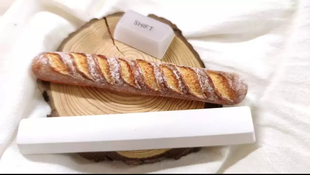 Baguette Food Artisan Spacebar - огляд і ціна Gaming Keyboard Mechanical