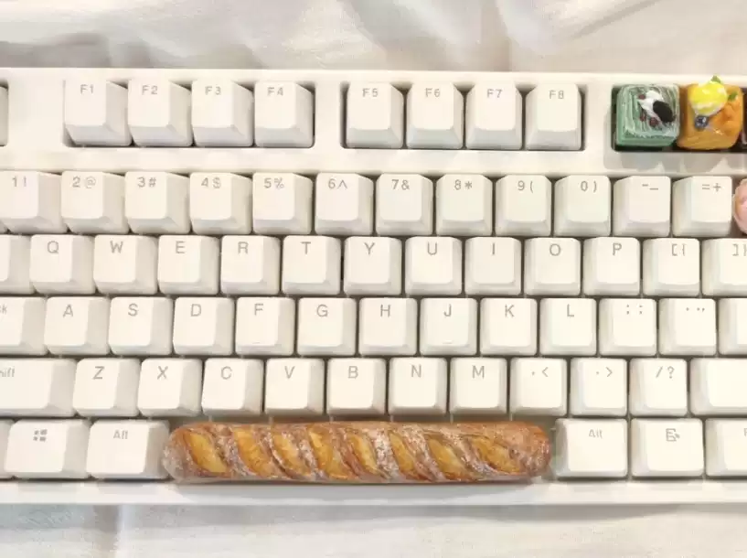 Baguette Food Artisan Spacebar - огляд і ціна Gaming Keyboard Mechanical